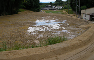 県営農地環境整備事業　山添地区区画整理工（その8）工事